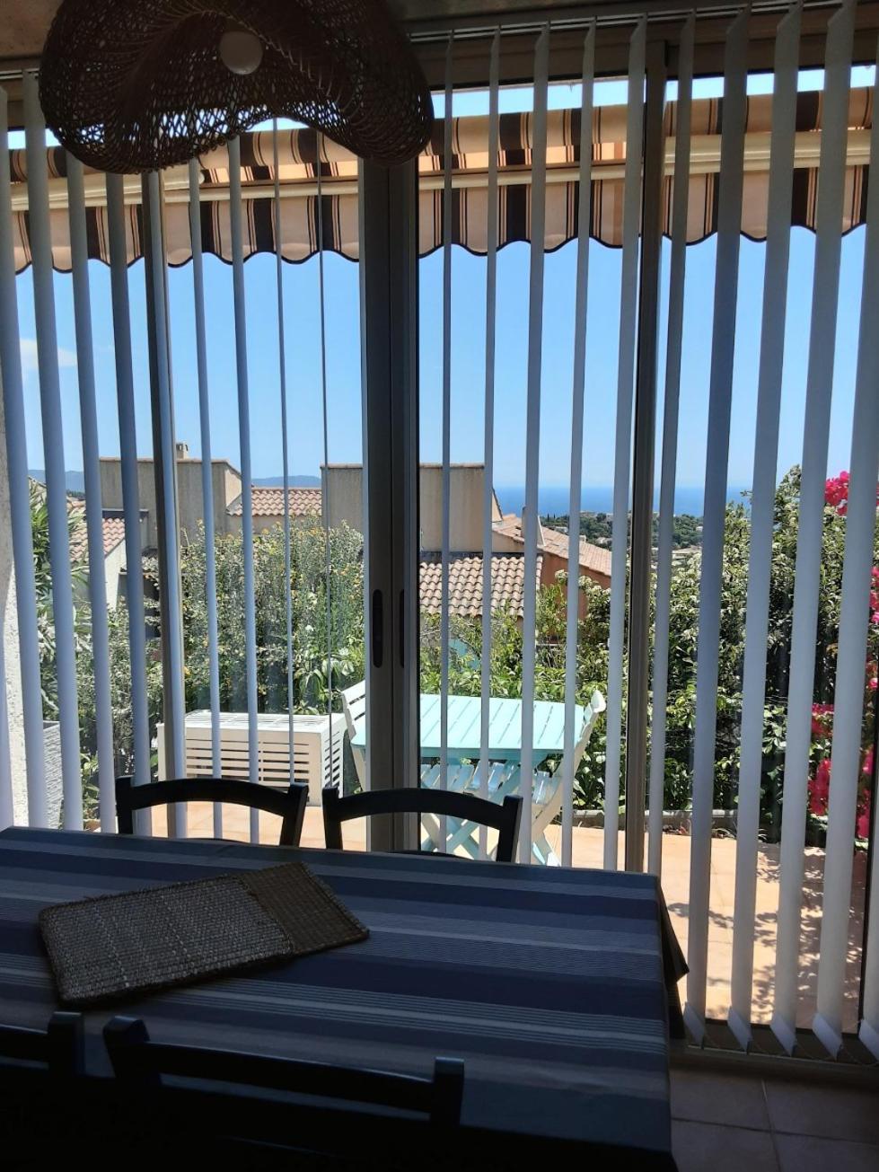 "Ti Sable" Agreable Studio Climatise, Jolie Vue Mer, Piscine A Cavalaire Sur Mer Golfe De St-Tropez Екстериор снимка