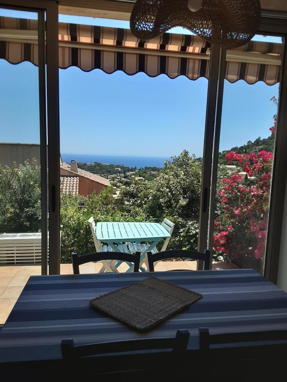 "Ti Sable" Agreable Studio Climatise, Jolie Vue Mer, Piscine A Cavalaire Sur Mer Golfe De St-Tropez Екстериор снимка